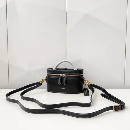 コーチ ショルダーバッグ