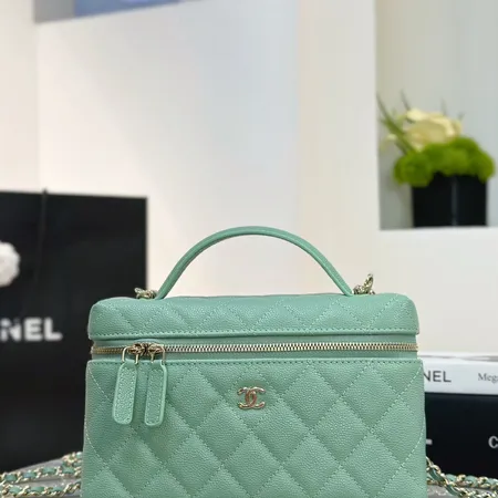 シャネル ハンドバッグ