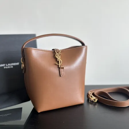 イブサンローラン ハンドバッグ