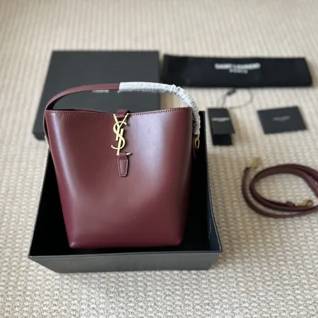 イブサンローラン ハンドバッグ