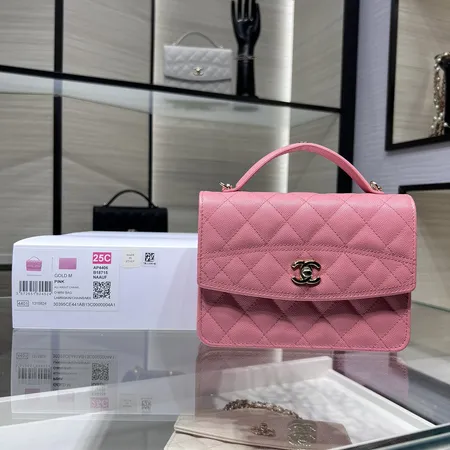 シャネル ショルダーバッグ