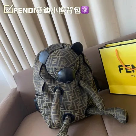 フェンディ リュックサック