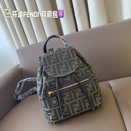 フェンディ リュックサック
