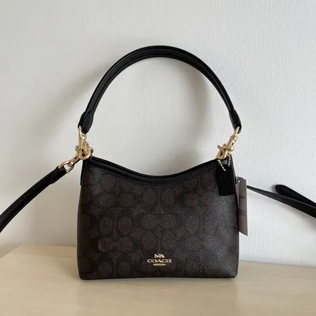 コーチ ショルダーバッグ