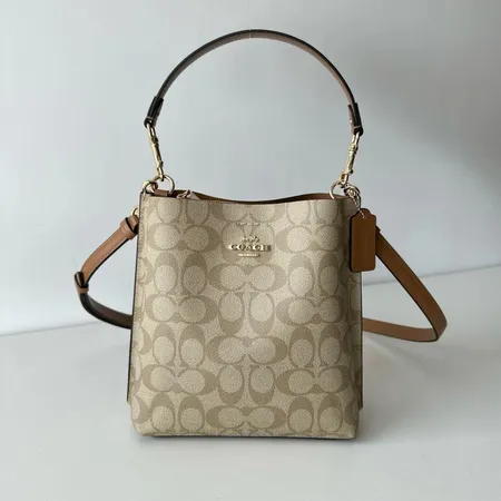 コーチ ショルダーバッグ