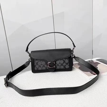 コーチ ショルダーバッグ