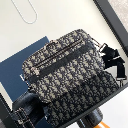 ディオール ショルダーバッグ