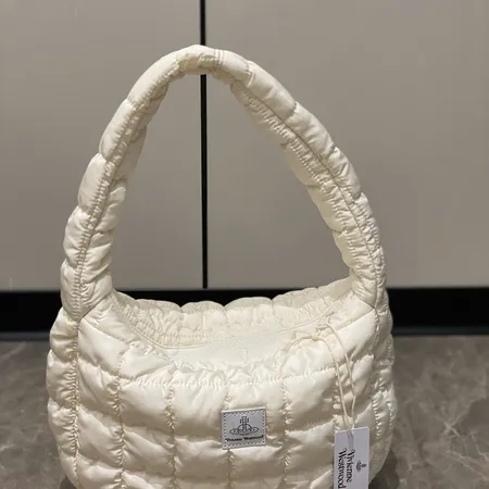 ヴィヴィアン・ウエストウッド ハンドバッグ