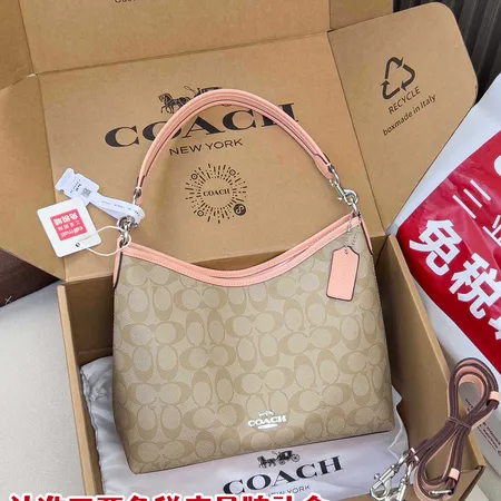 コーチ ハンドバッグ