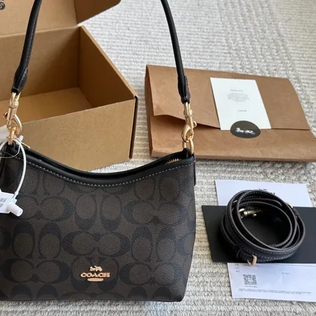 コーチ ハンドバッグ
