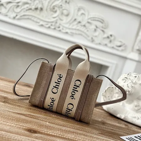 クロエ ハンドバッグ