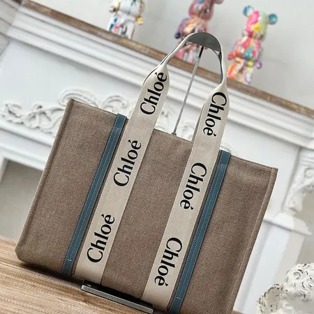 クロエ ハンドバッグ