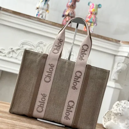 クロエ ハンドバッグ