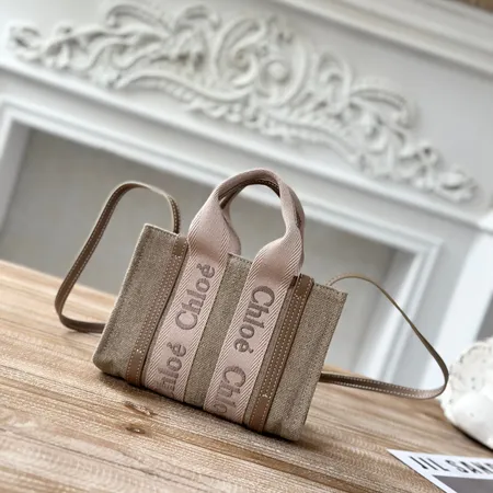 クロエ ハンドバッグ