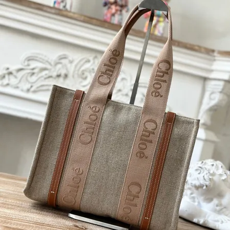 クロエ ハンドバッグ