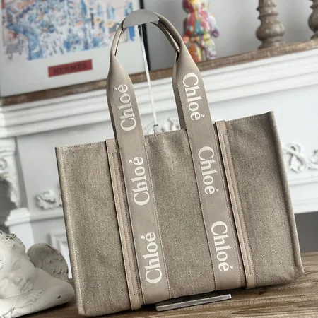 クロエ ハンドバッグ