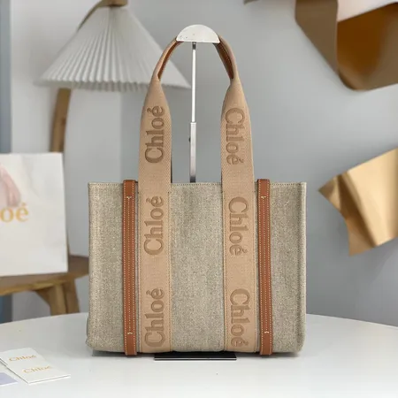 クロエ ハンドバッグ