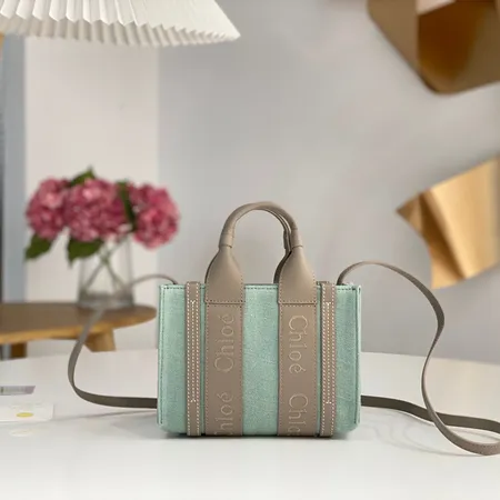 クロエ ハンドバッグ