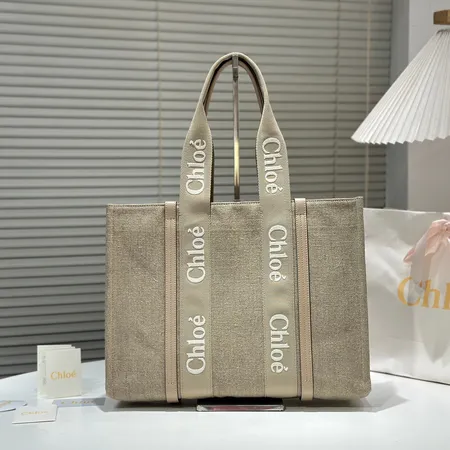 クロエ ハンドバッグ