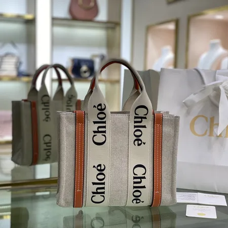 クロエ ハンドバッグ