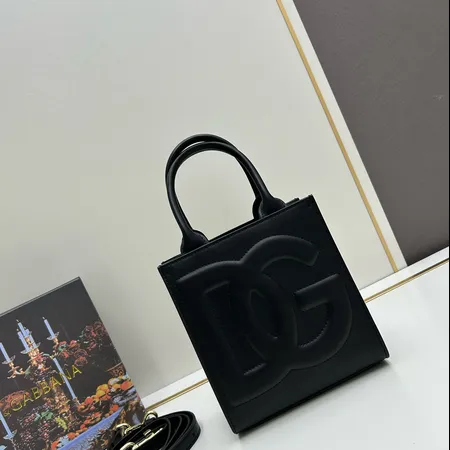 ドルチェ＆ガッバーナ ハンドバッグ