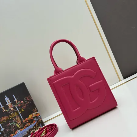 ドルチェ＆ガッバーナ ハンドバッグ