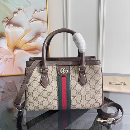 グッチ ハンドバッグ