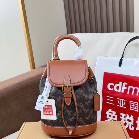 コーチ リュックサック