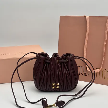 ヴァレンティノ ショルダーバッグ