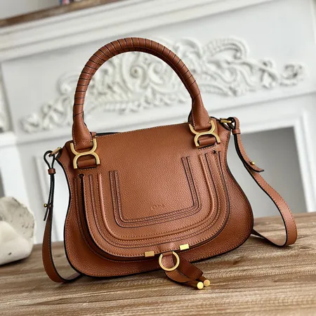 クロエ ショルダーバッグ