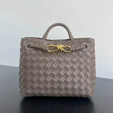 ボッテガ ヴェネタ ショルダーバッグ