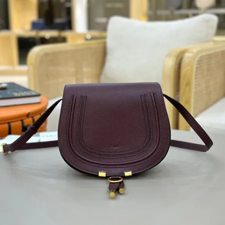 クロエ ショルダーバッグ