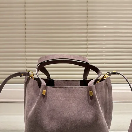 ヴァレンティノ ハンドバッグ