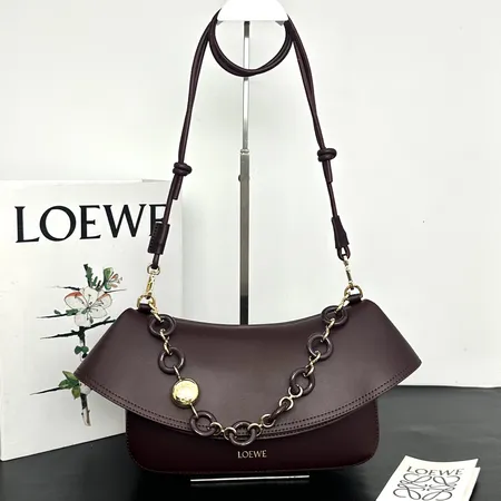 ロエベ ショルダーバッグ