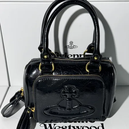ヴィヴィアン・ウエストウッド ハンドバッグ