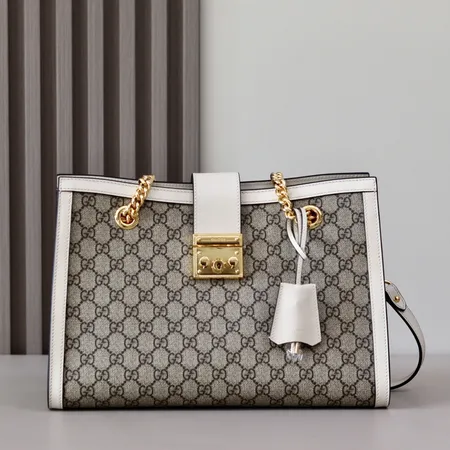 グッチ ショルダーバッグ