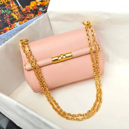 イッセイ ミヤケ ショルダーバッグ