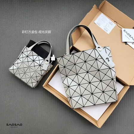 イッセイ ミヤケ ハンドバッグ