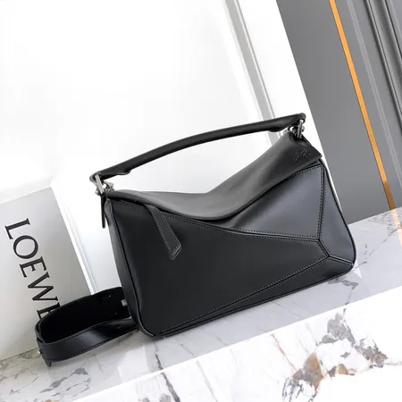 ロエベ ハンドバッグ