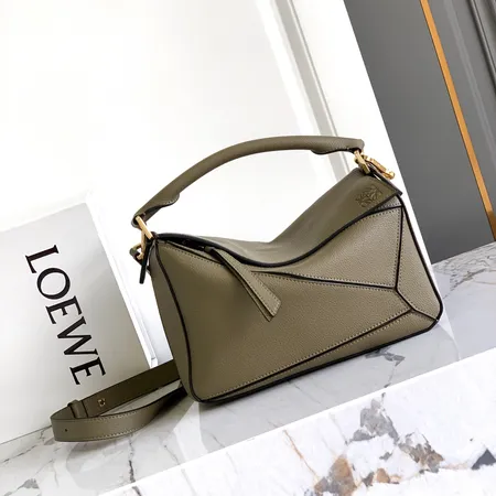 ロエベ ハンドバッグ