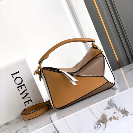 ロエベ ハンドバッグ