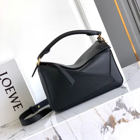 ロエベ ハンドバッグ