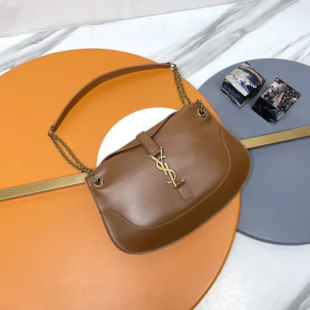 イブサンローラン ショルダーバッグ