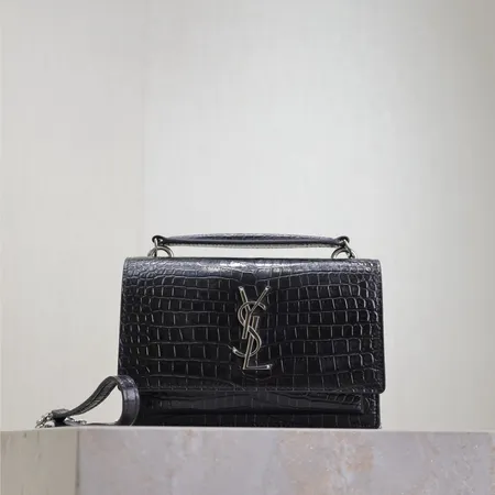 プラダ ショルダーバッグ