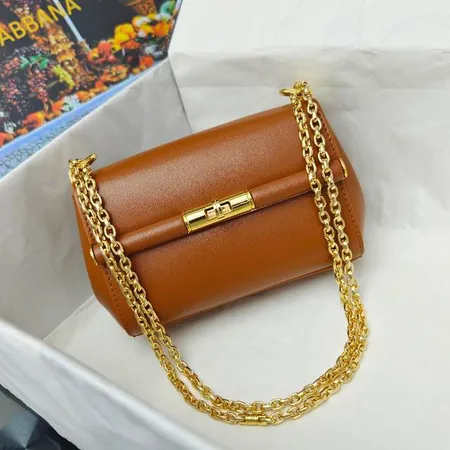 イッセイ ミヤケ ショルダーバッグ