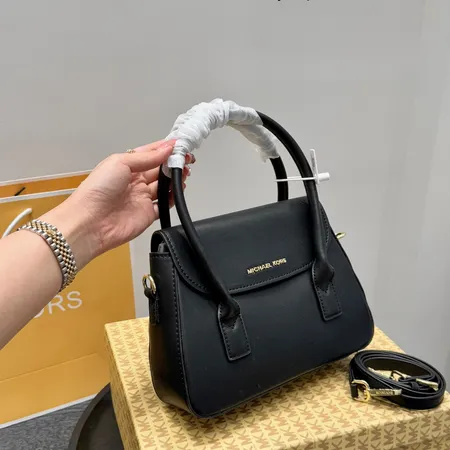 マイケルコース ハンドバッグ