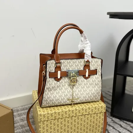 マイケルコース ハンドバッグ