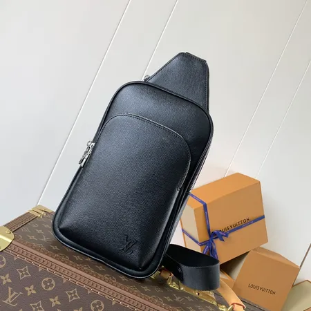 グッチ ショルダーバッグ