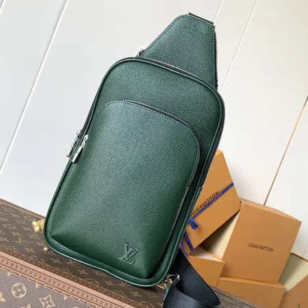 グッチ ショルダーバッグ