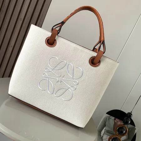 ロエベ ハンドバッグ